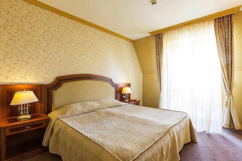 Romance Splendid And Spa Hotel Saints Constantine and Helena Exterior foto